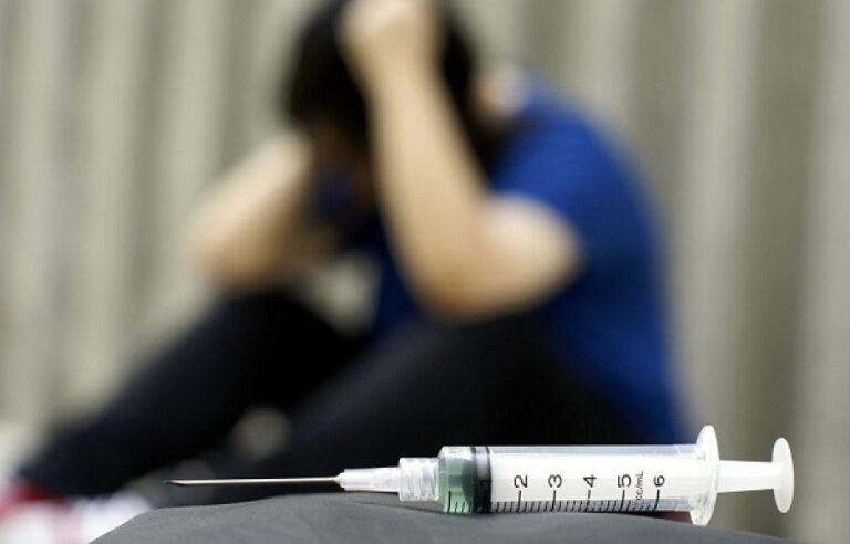 Наркоманія як хвороба: чому без допомоги не впоратися